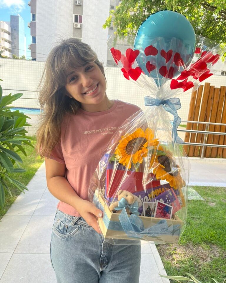 CLIENTES SATISFEITOS